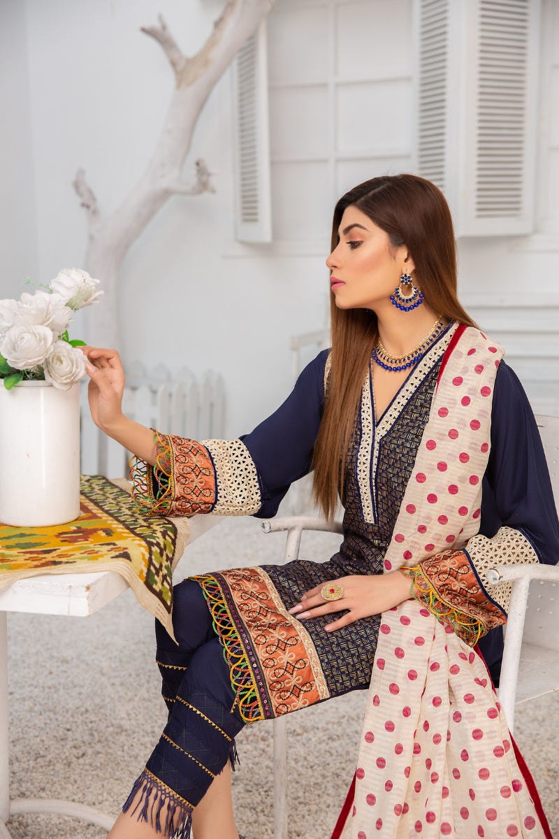 Ready to Wear 3pcs Embroidered Dress by Gulwarun 11 - Image 4