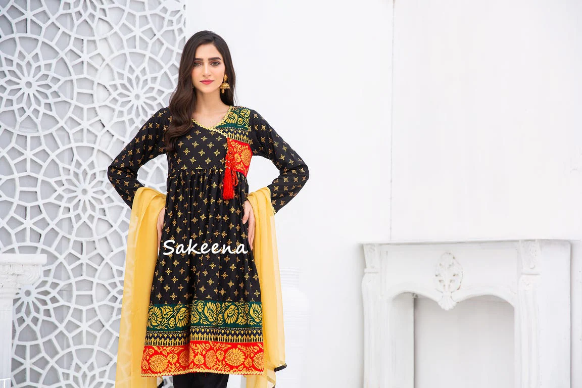 Winter Ready to Wear 3 Pcs Collection by Sakeena Hasan 03 - Image 4